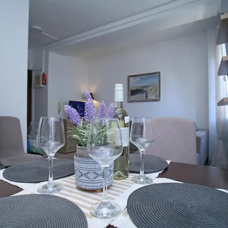 Greecerent - Ladadika Apartman