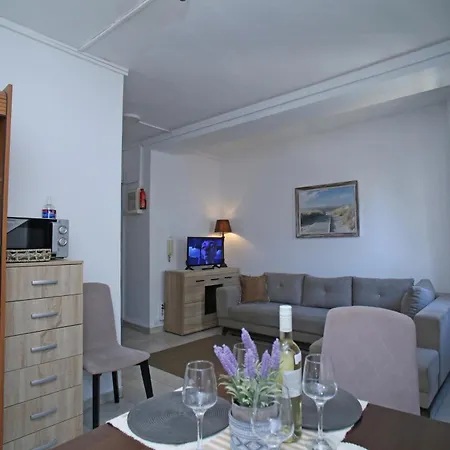 Lägenhet Greecerent - Ladadika *